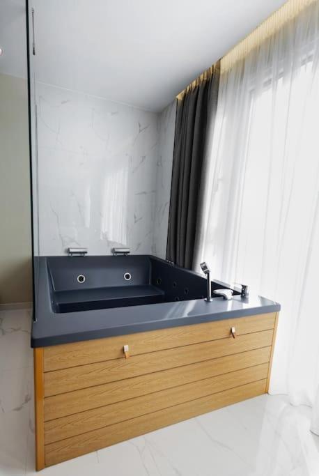 Luxury Skg Living Apartment Thessaloniki